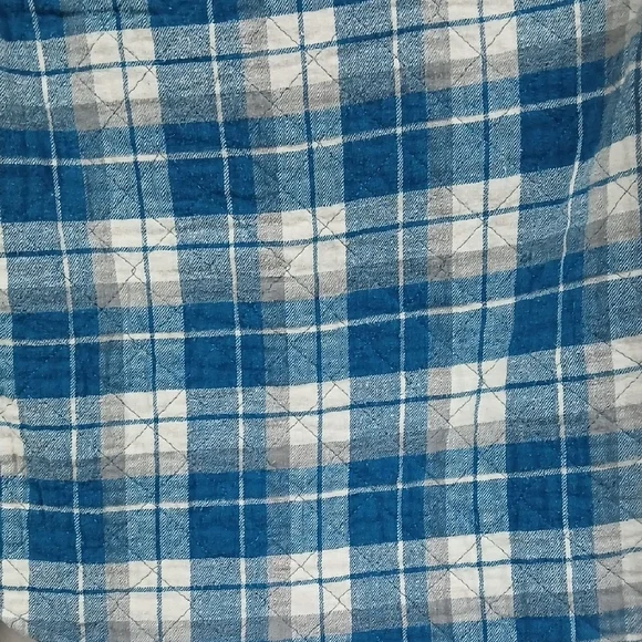 Legendary Whitetails Women's Blue Plaid Flannel Shirt - Picture 5 of 5